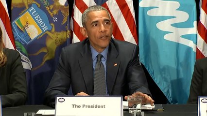 A Flint, Obama boit de l'eau et tacle les républicains