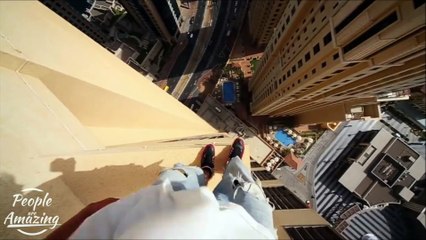 This guy is a true definition of a daredevil