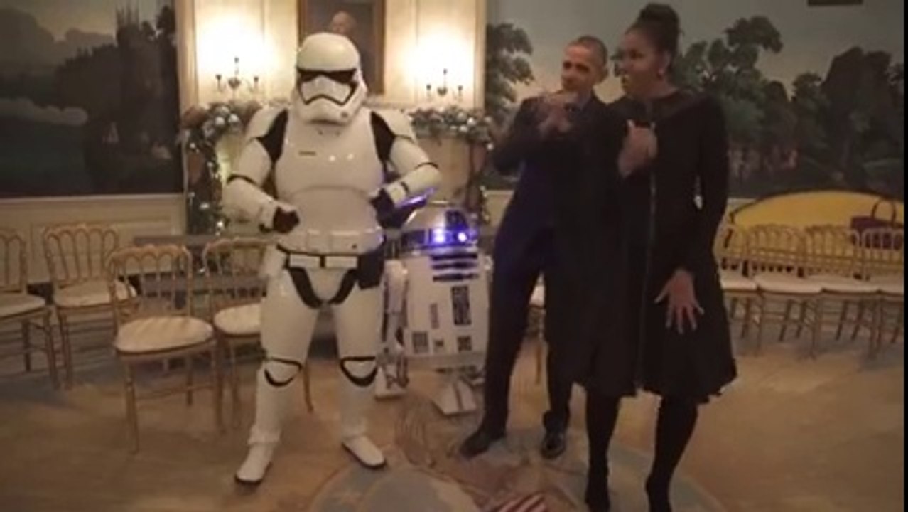 Barack & Michelle Obama Dancing With Robots