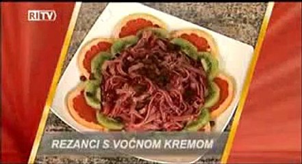 Rezanci s voćnom kremom - desert