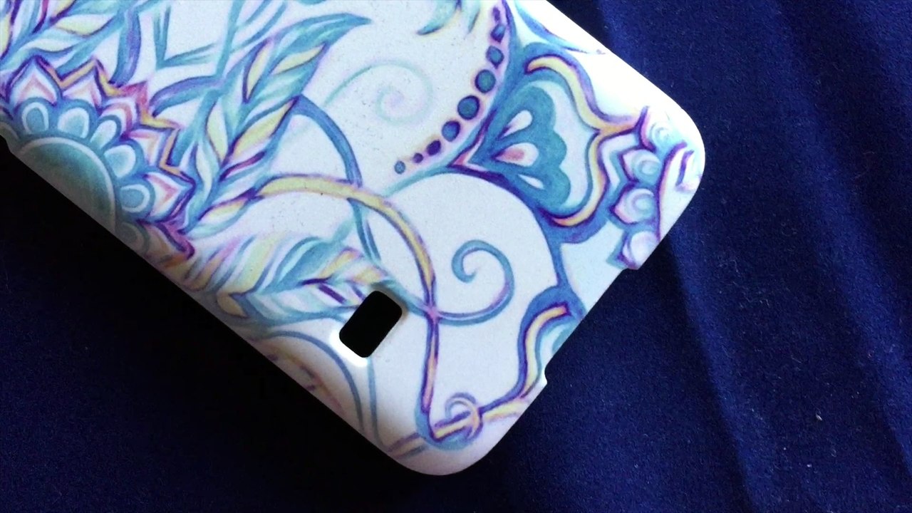 Fete des meres Idée Cadeau : Coque de telephone personnalisée