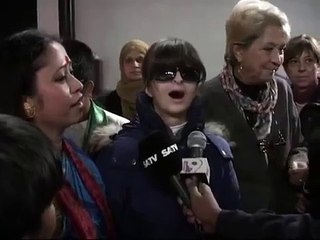 ইতালীয়ান অন্ধ মেয়ের কন্ঠে অসাধারণ বাংলা গান