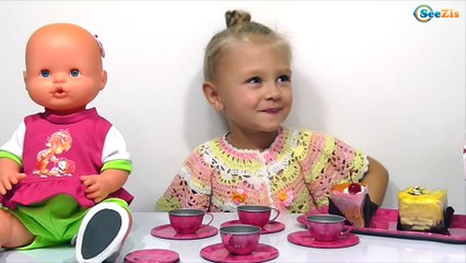 ✔ Кукла Ненуко. Ярослава устраивает чаепитие. Новый набор посуды / Doll Nenuco Tea Time ✔