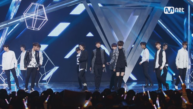 'Special Stage' 청량돌의 반전매력! '세븐틴'의 'U' 무대