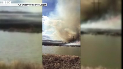 Footage shows fire tornado in Canada