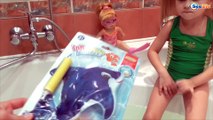 ✔ Беби Борн и Ярослава купаются в ванной с новой игрушкой — Дельфин / Doll Baby Born Bath Time ✔