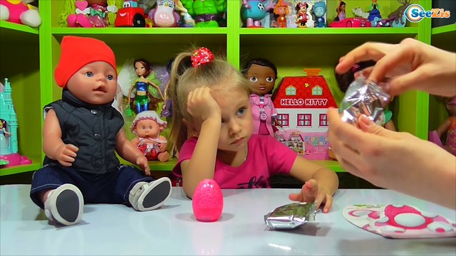 ✔ Кукла Беби Борн и Ярослава открывают жвачку для рук. Сюрпризы для малыша / Doll Baby Born ✔