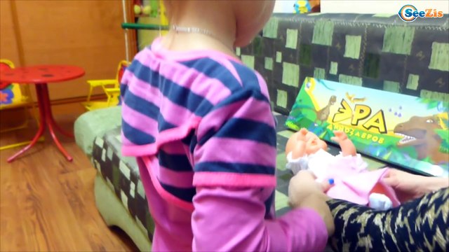 ✔Кукла Ненуко и Ярослава открывают сюрпризы для малышки – новая одежда / Doll Nenuco with Yaroslava