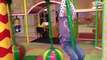 ✔ Кукла Ненуко и Ярослава играют в Парке Аттракционов / Nenuco doll is playing in Amusement Park ✔