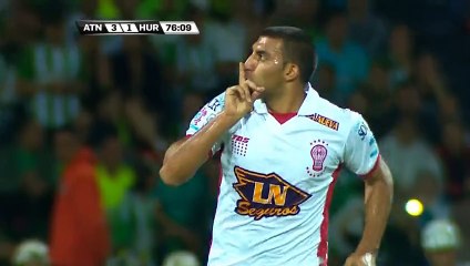 Une superbe bicyclette qui nettoie la lucarne