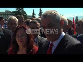 Dita e Dëshmorëve,shfaqen dhe nostalgjikët e ish-diktatorit Hoxha- Ora News