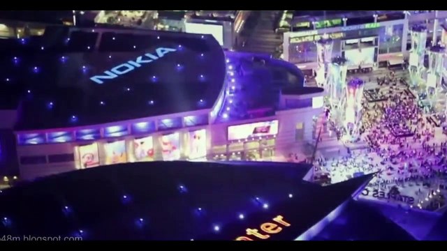 Tomomi Itano (Las Vegas)