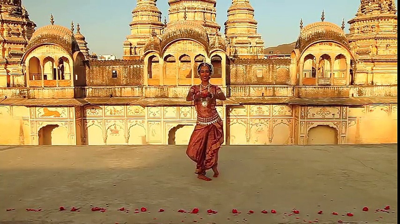 ODISSI, Mangalacharan Ganesh Vandana (Maryam Shakiba)