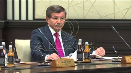 Davutogllu tërhiqet nga të gjitha postet