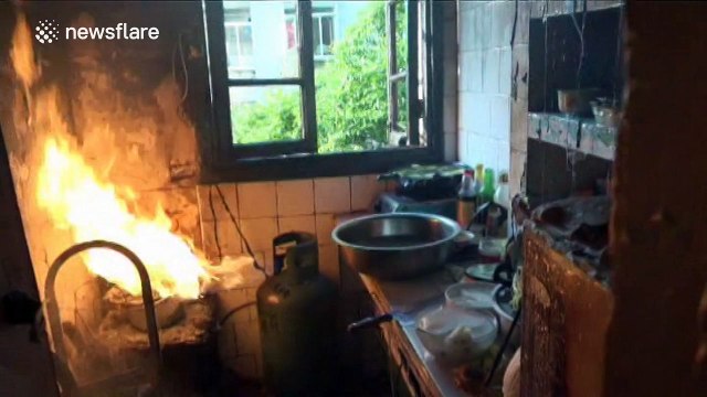 'Hero' firefighter carries burning gas cylinder out of house to extinguish blaze