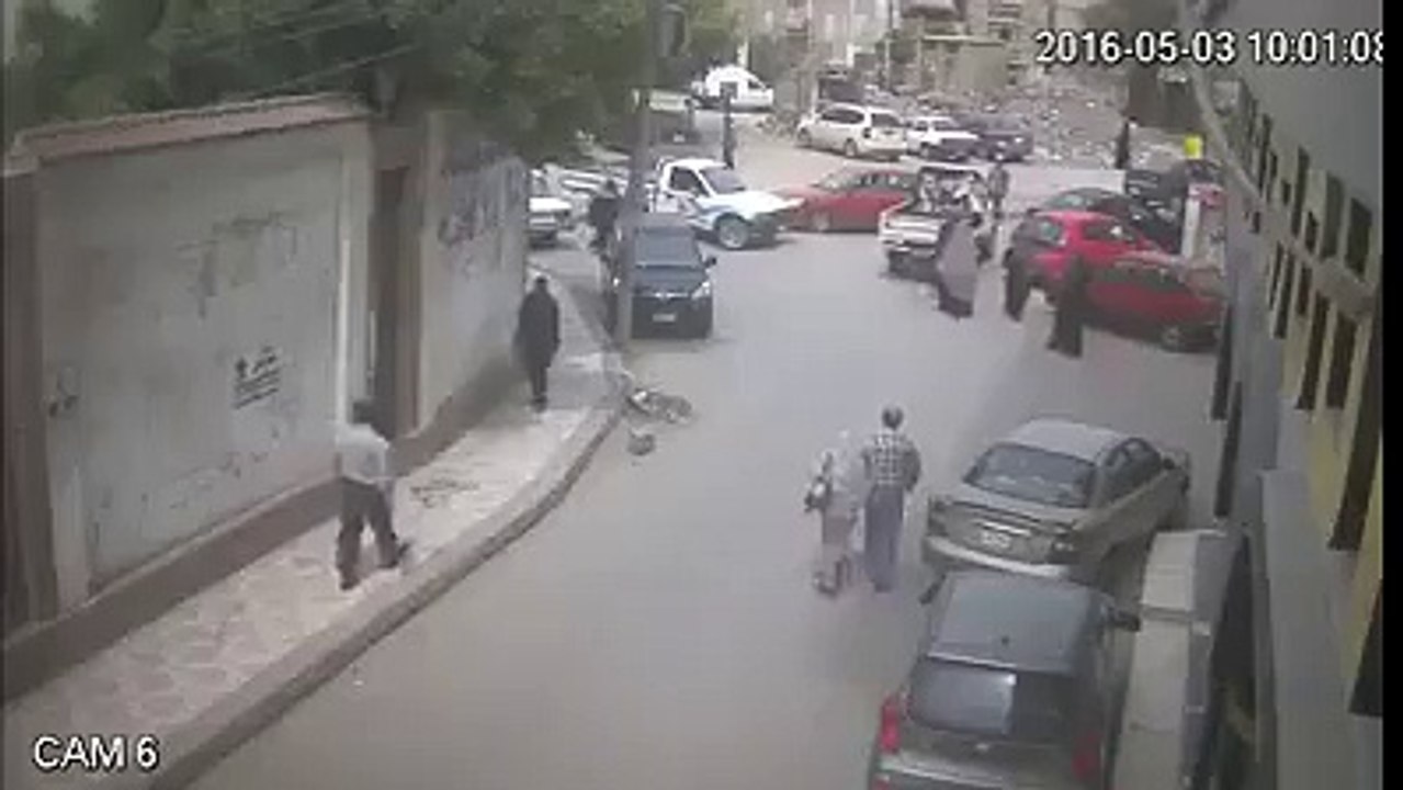 Camera de surveillance! accident en Egypte !