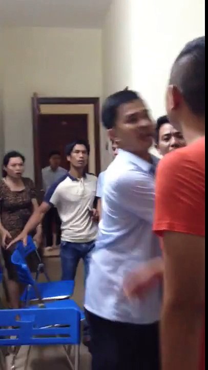 Video tranh cãi giữa chủ khách sạn Bình Minh và hành khách