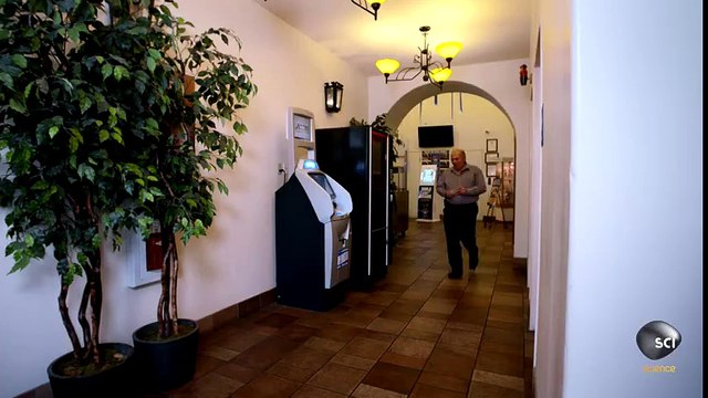 اے ٹی ایم کس طرح کام کرتا ہے