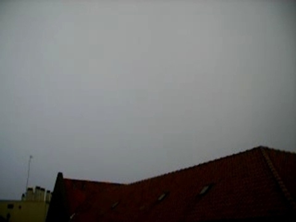 Bel éclair ( 25/05/07 ) à Vanves.