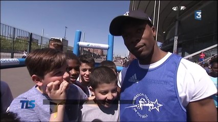 Quand les sportifs rencontrent des enfants handicapés