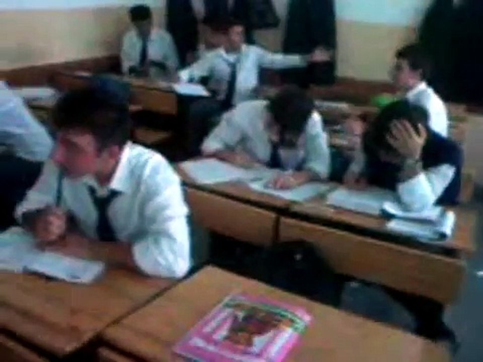 Kayseri Fevzi Çakmak Lisesi 2009 Mezunu 12 TM E - Çılgın Sıralar