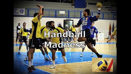 Pallamano: Daniel Orts rifila un pugno all'arbitro!