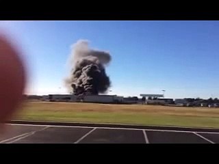 RAW: Plane Crash at Wichita Mid Continent Airport