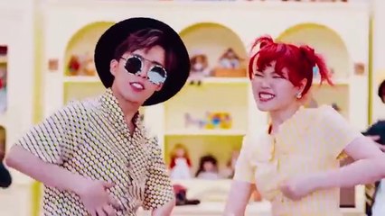 AKMU - ‘사람들이 움직이는 게(HOW PEOPLE MOVE)’ MV