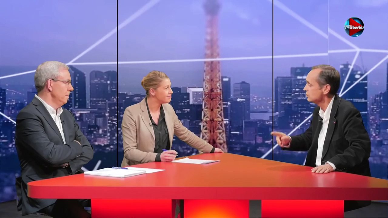 Zoom : Exclusif, Robert Ménard sans concession (23 11 2015)