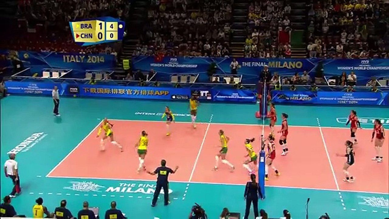 What an amazing rally! Brazil vs China #FIVBWomensWCH