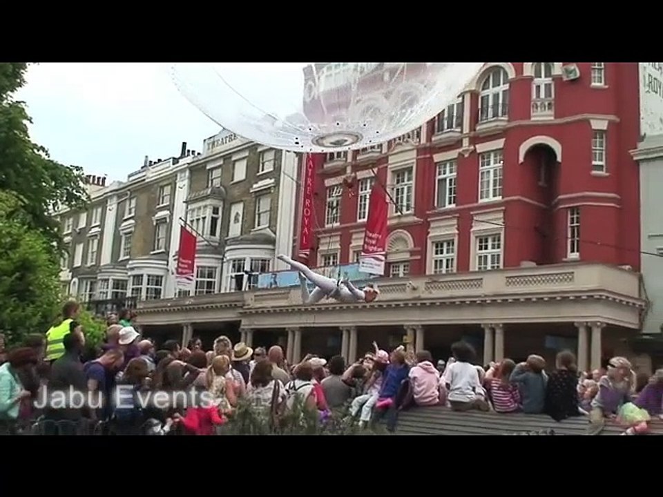 Aerial Balloon Fantasy, Aerial Helium Balloon Show Singapore, China, Dubai, Abu Dhabi, Delhi, Mumbai - Jabu Events