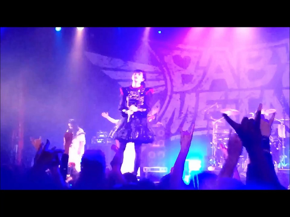 KARATE BABYMETAL (ROCK!!!) NYC Playstation Theatre May 4 2016