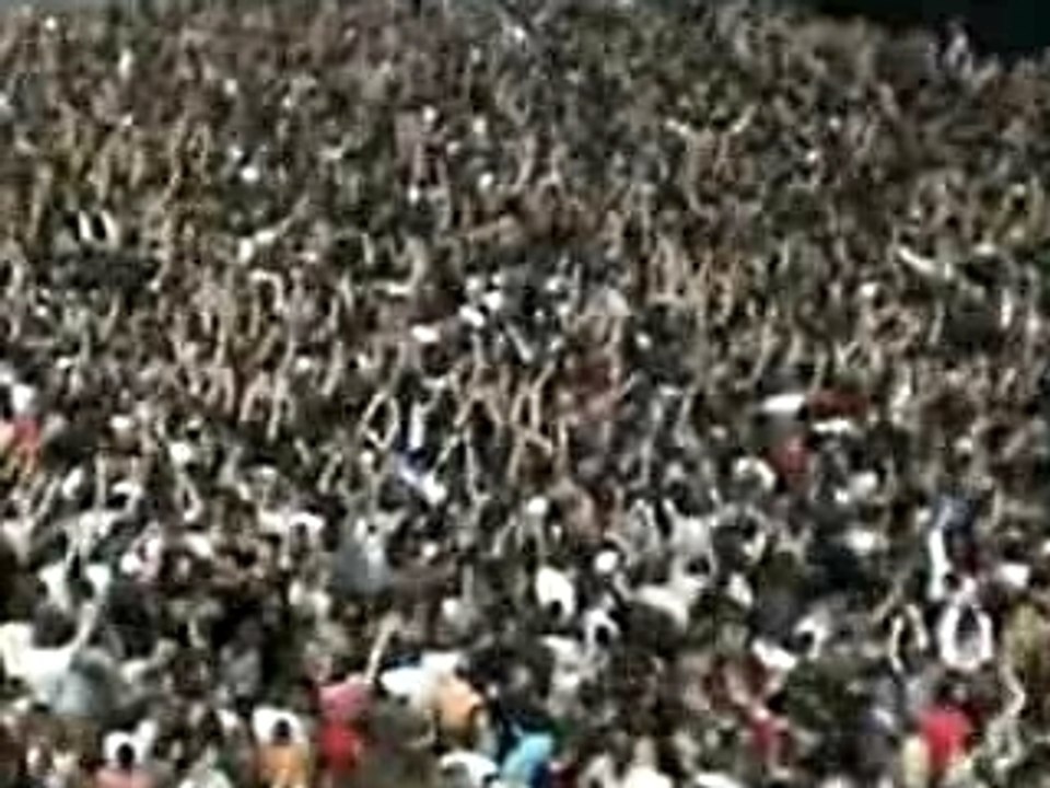 DAFT PUNK PREMIERE PARTIE ARENES DE NIMES 26 06 07 OLA