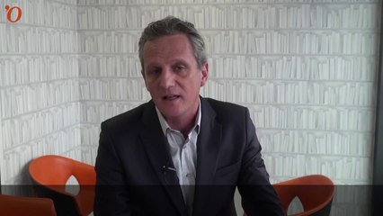 Le joli cadeau de Manuel Valls à Jean-Paul Huchon