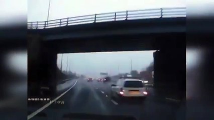 Lunatic driver banned for ramming car on motorway and sending it spinning across