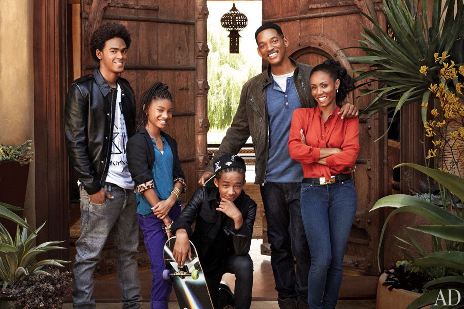 Will Smith Movies Star Jaden Smith With His Whole Family…Even Trey! 2016