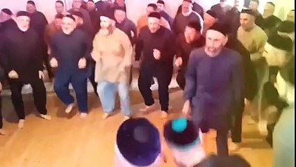 Quand t'es synchro avec tes potes en soirée