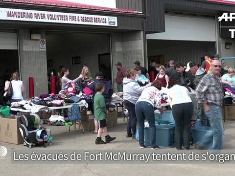 Canada: les sinistrés de Fort McMurray attendent que les incendies se calment