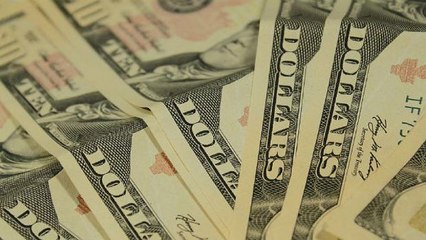 Fitch volta a rebaixar a nota de crédito do Brasil