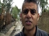 Sadiq Khan KPK main selaab ke douran islamic relief (U.K) ke sath falahi kaam karte hue