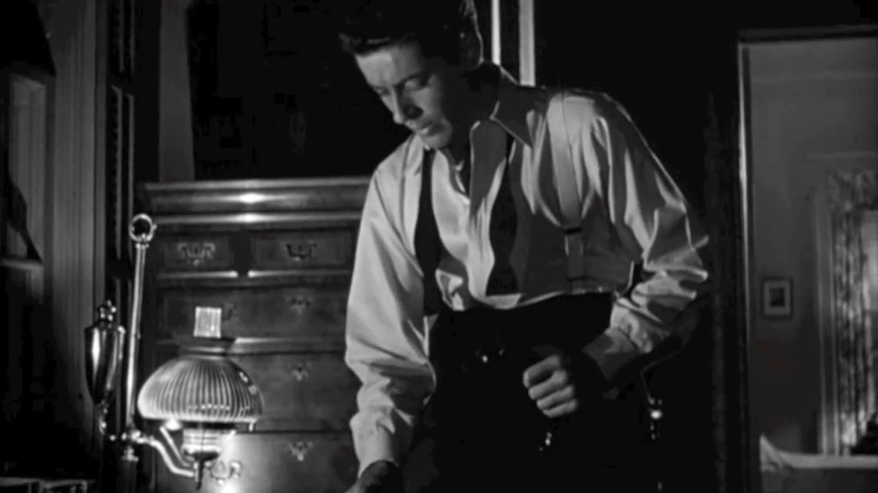 Teaching Reading Comprehension with Film: Strangers on a Train - Quiz Version