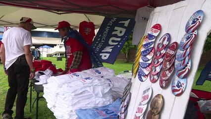 Trump rallies West Virginian miners ahead of primary