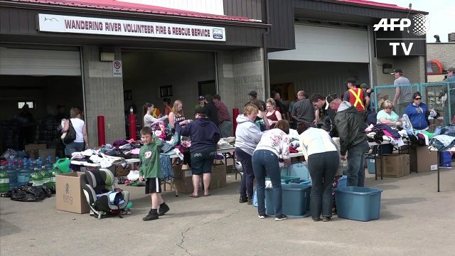 Waldbrände in Kanada: Luftbrücke für 25.000 Menschen