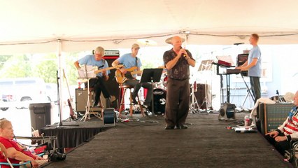 Danny McCorkle & the Katz perform 'Loving Arms' Elvis Week 2014