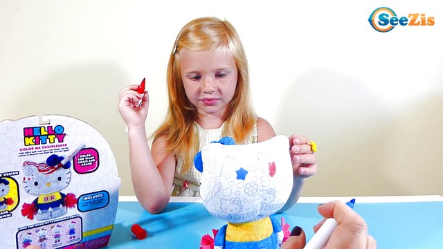 ✔ Хелло Китти. Девочка Маша раскрашивает новую Игрушку / Hello Kitty. Masha paints her new toy ✔