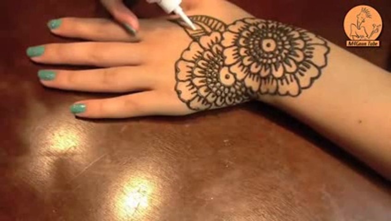 mehndi design