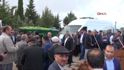 Yan Yana Toprağa Verildiler -2