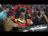 CRAZY Crowd Attacks Shahrukh & Abram Khan In Bhuj During Raees Shoot