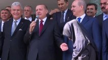 Erdoğan, Eyüp Kız Anadolu İmam Hatip Lisesini Ziyaret Etti (2)