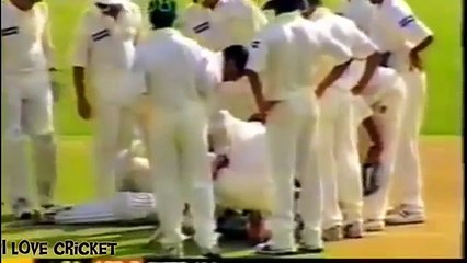 Download Video: ---Best Fast Bowling in Cricket ever -- Nasty Bouncers By Fast Bowlers